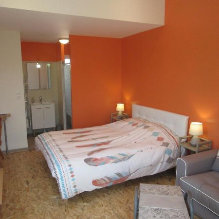 Bed and Breakfast Maranatha Les Gonds Экстерьер фото