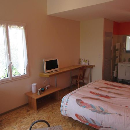 Bed and Breakfast Maranatha Les Gonds Экстерьер фото