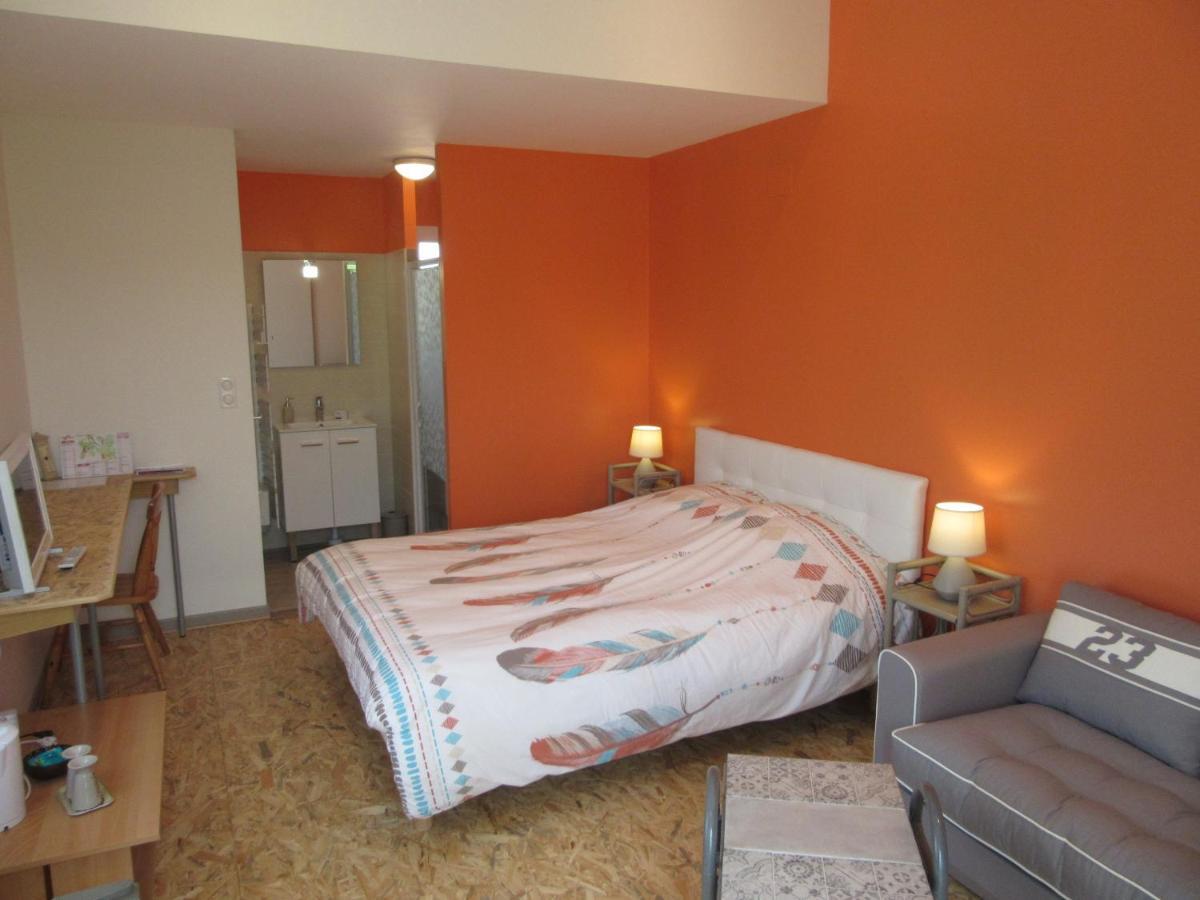 Bed and Breakfast Maranatha Les Gonds Экстерьер фото